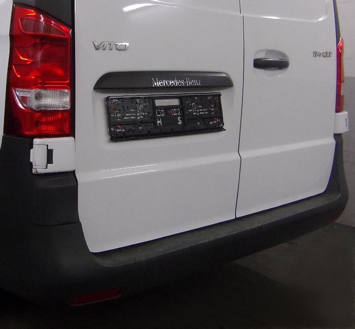 Anhängerkupplung für Mercedes-Vito W447, ohne Elektrosatzvorbereitung, Baureihe 2014-2024 starr